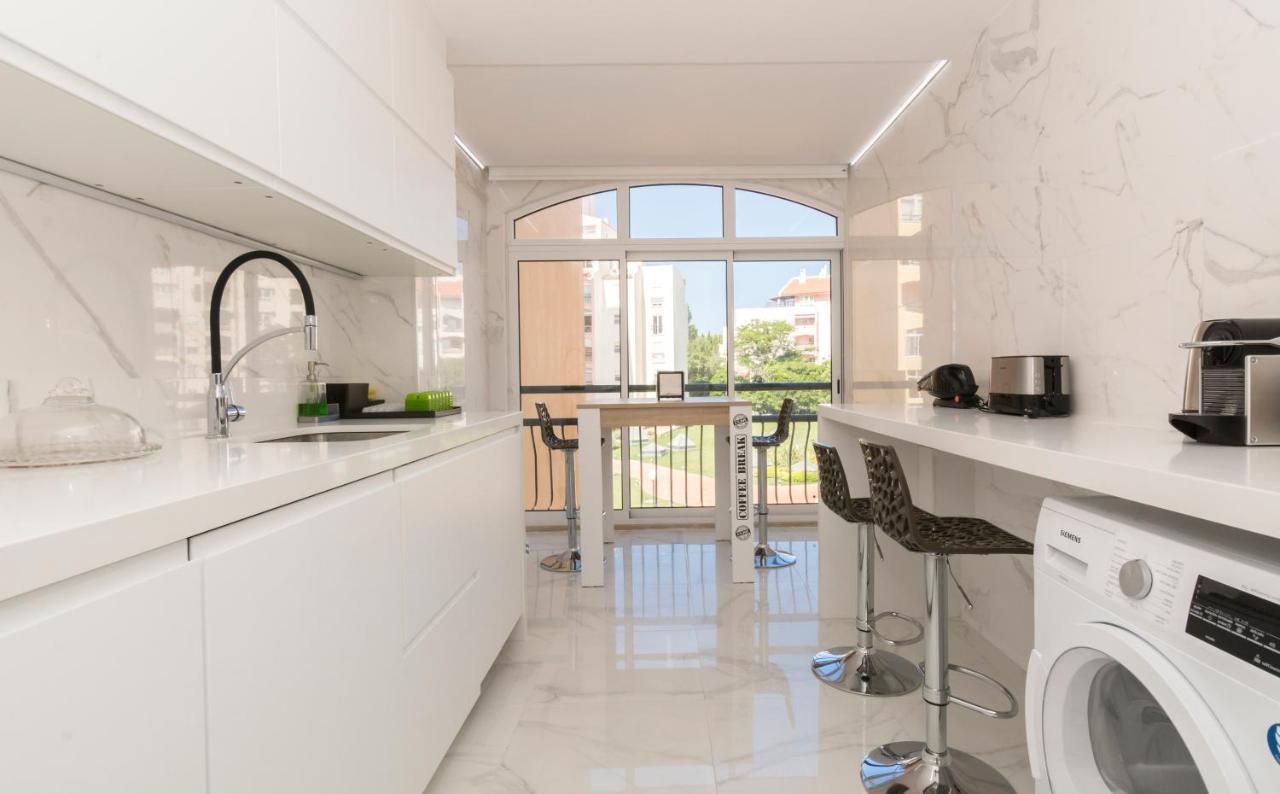 Houze_Lovely Flat With Swimming Pool! Κασκαΐς Εξωτερικό φωτογραφία