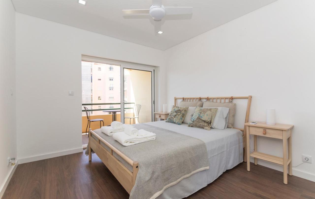 Houze_Lovely Flat With Swimming Pool! Κασκαΐς Εξωτερικό φωτογραφία